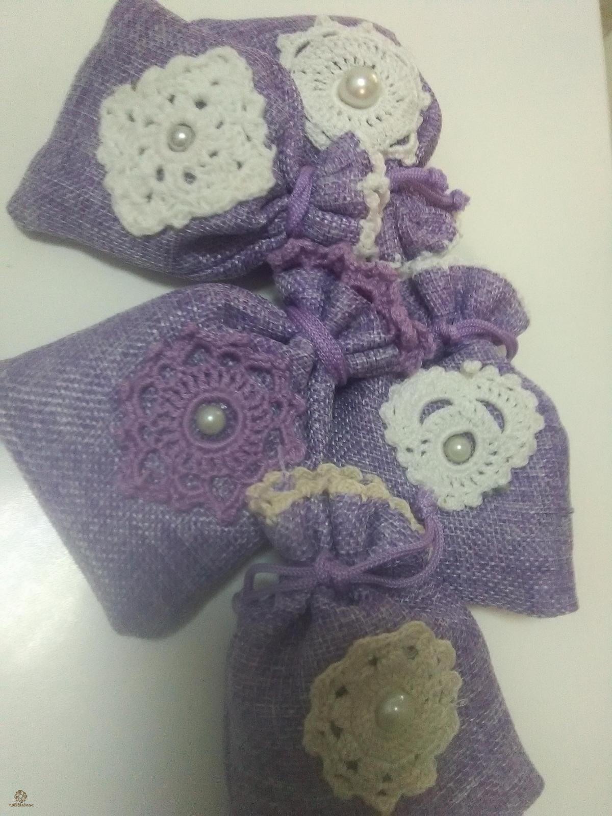 Saculet cu lavanda crosetat manual